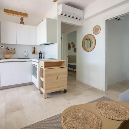 New Amazing With Private Parking