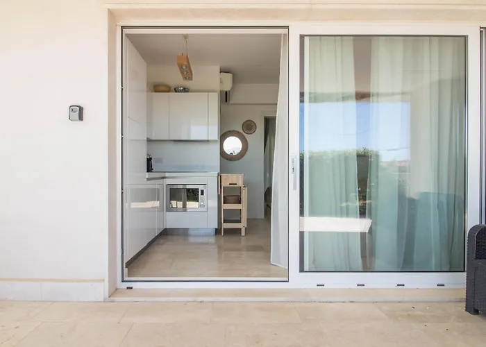 Guesthost - Amazing Appartement Olbia